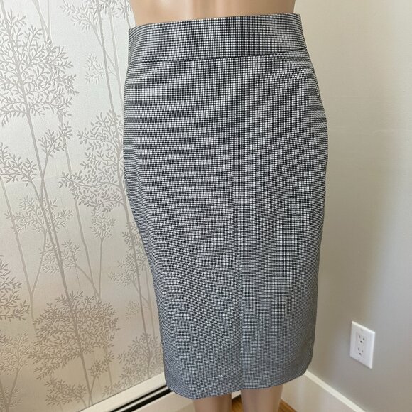 Zara Size XS - Picture 1 of 3